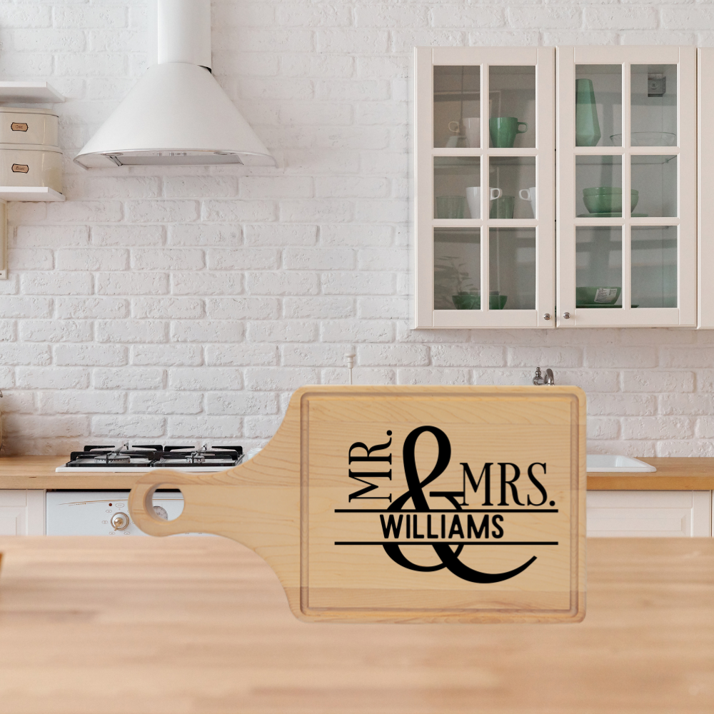 Personalized Wooden Cutting Board for Newlyweds, Kitchen Decor, Wedding Gift Idea, Engraved Serving Platter, Unique Kitchen Accessory