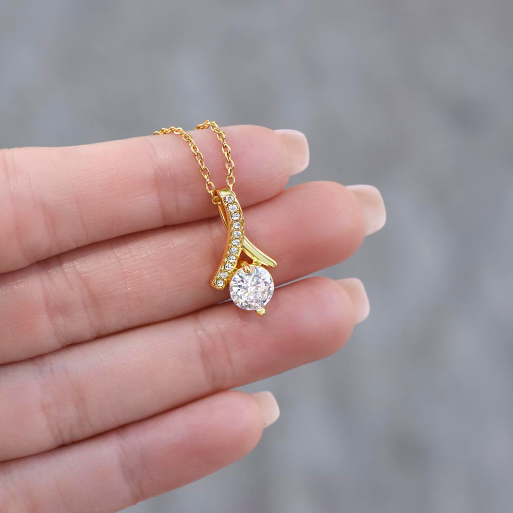Alluring Beauty Necklace Graduation Gift for Her – Elegant Yellow or White Gold Necklace for Class of 2026