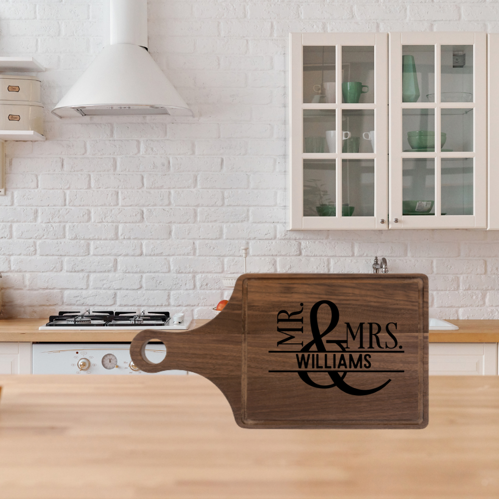 Personalized Wooden Cutting Board for Newlyweds, Kitchen Decor, Wedding Gift Idea, Engraved Serving Platter, Unique Kitchen Accessory