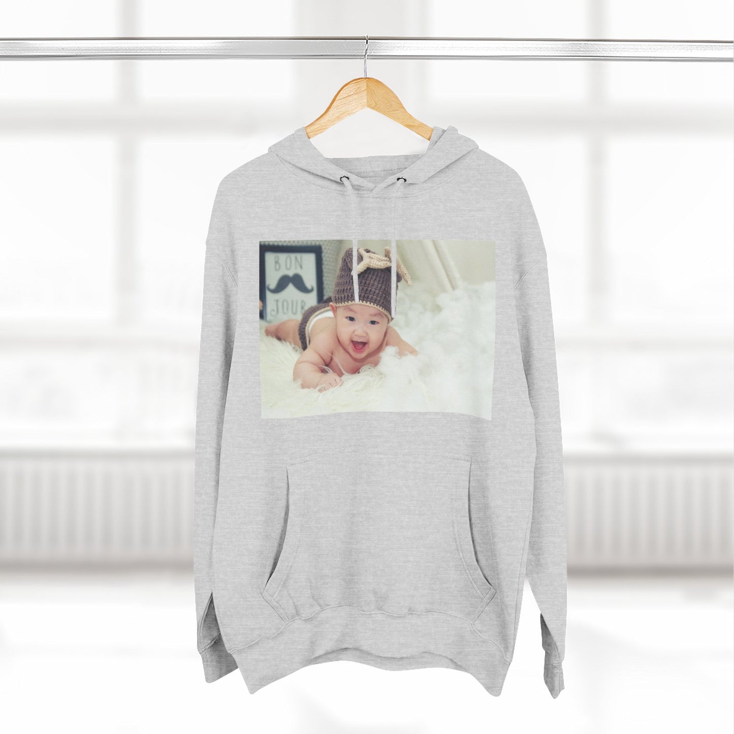 “Custom Photo Hoodie – Personalized Picture Upload Sweatshirt Gift for Men & Women”