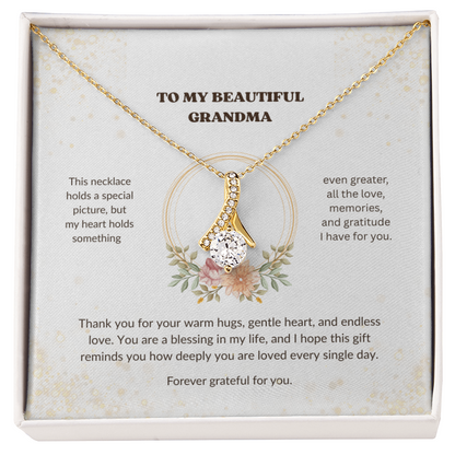 Grandma Necklace Gift – Alluring Beauty Necklace with Heartfelt Message Card