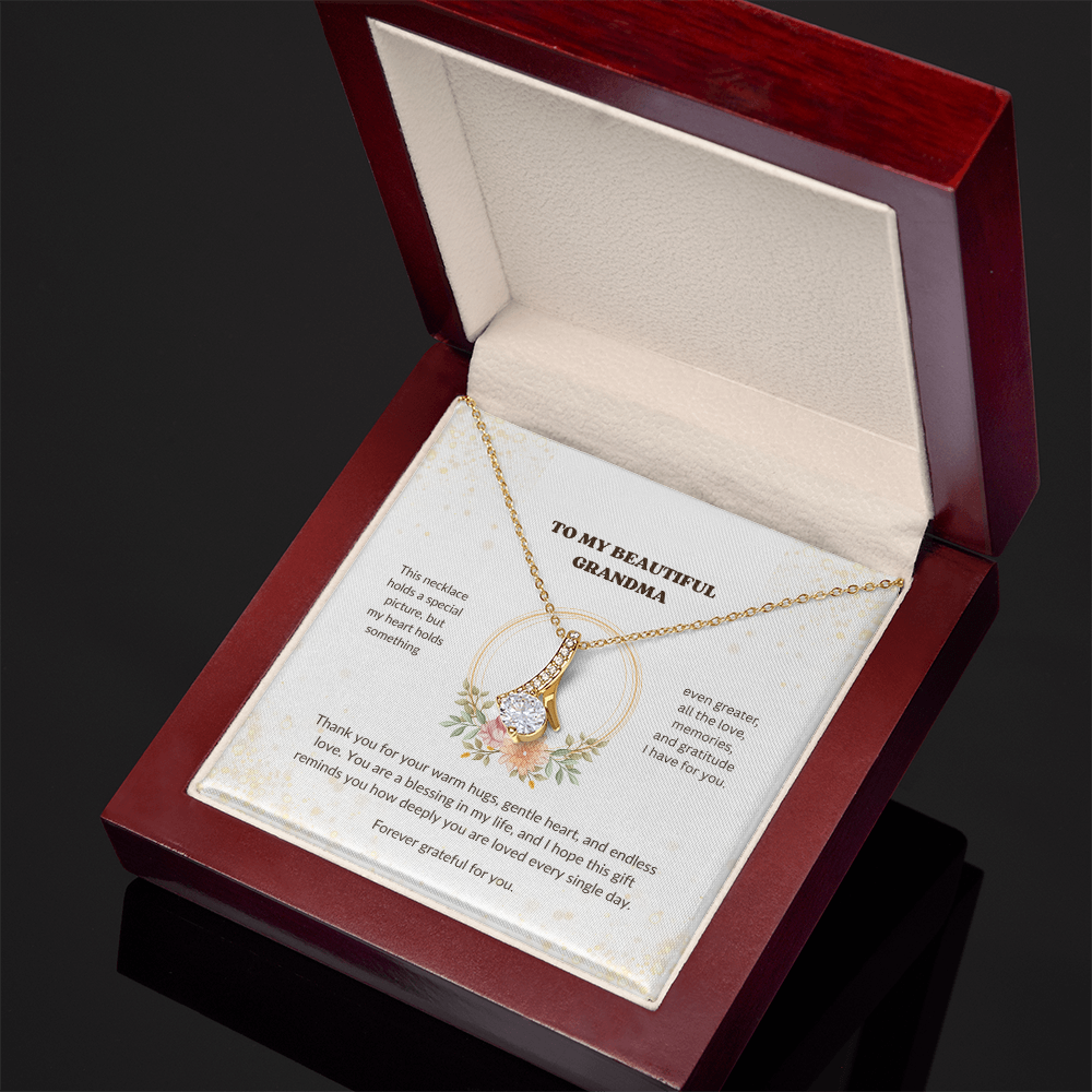 Grandma Necklace Gift – Alluring Beauty Necklace with Heartfelt Message Card